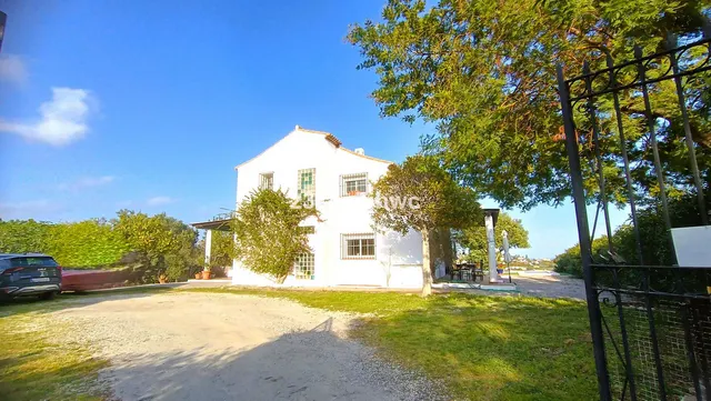 Chalet 4 habitaciones 274m² en venta - Costa Del Sol — 10