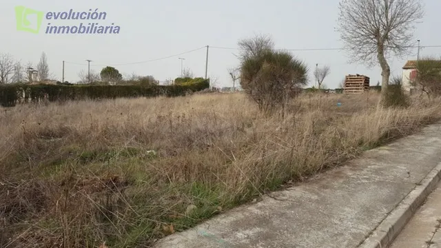 Solar en Sarracin de Burgos, 600 metros. superficie parcela, - foto 2