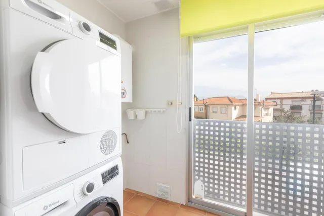 ¡¡¡amplio piso de 3 dormitorios, 2 baños, cochera y trastero, por solo 179.900 €!!! — 13