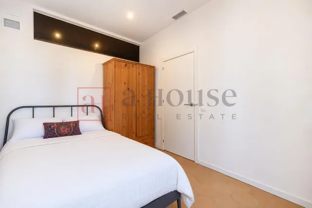 Piso listo para entrar a vivir con balcón y doble orientación en vila de gràcia — 13