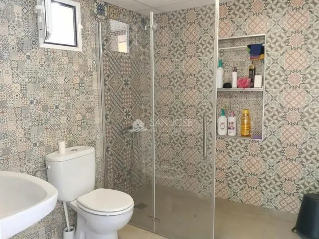 SE VENDE CHALET EN BUEN ESTADO EN MONFORTE DEL CID EN LA ZONA DEL FONT DEL LLOP — 7