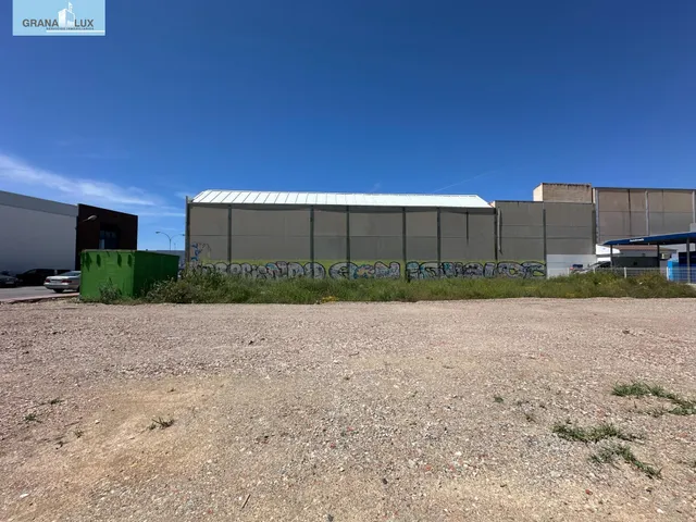 Solar Urbano Edificable en Peligros — 3