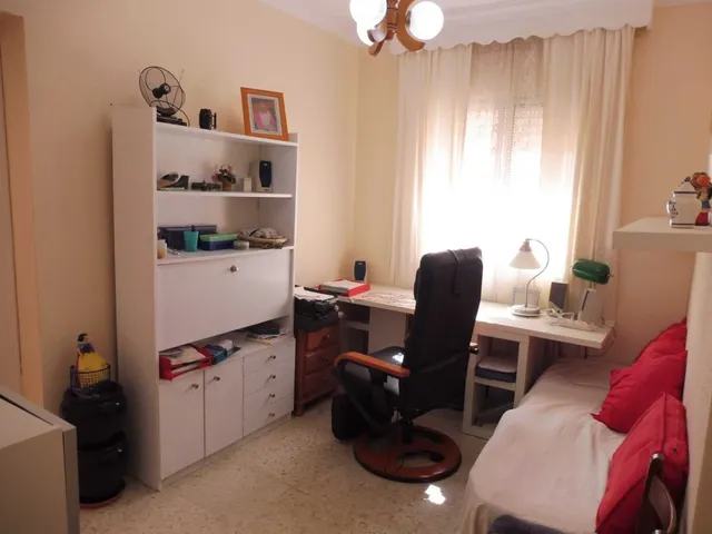 Villa grande con mucho potencial y vistas al mar zona Estupa Budista, Benalmádena — 26