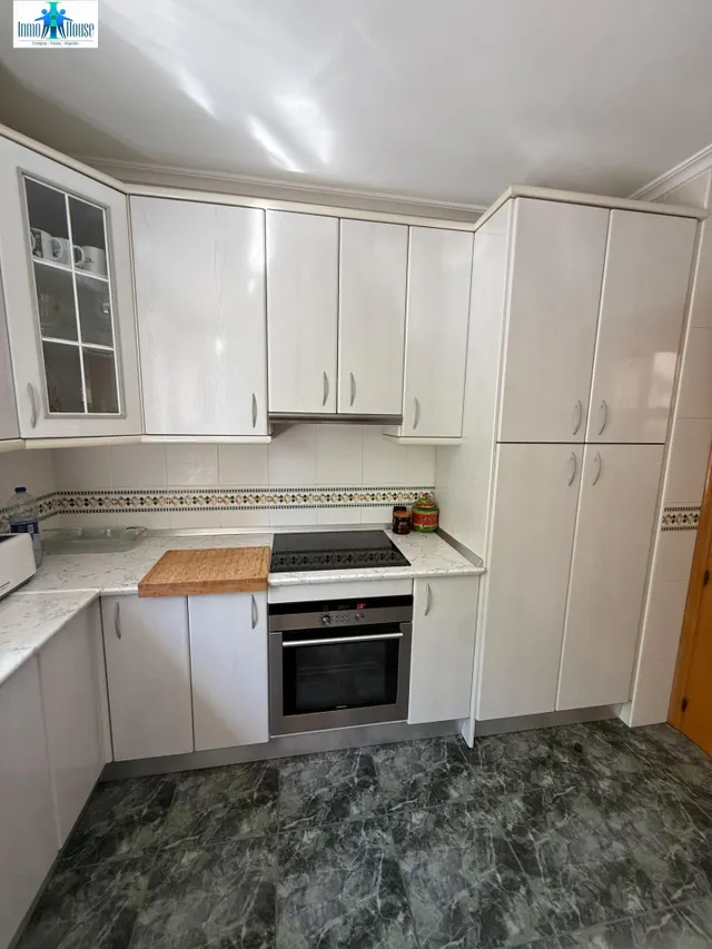 INMOHOUSE VENDE PAREADO — 33