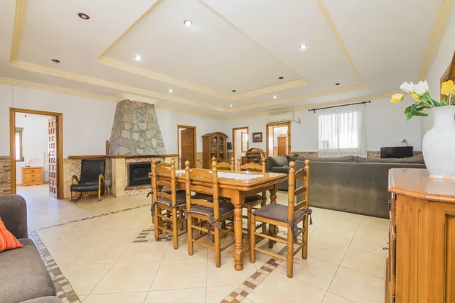 ¡chalet con piscina y gran parcela en Redován! — 21