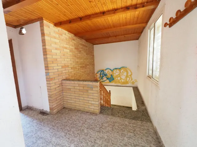 Se vende casa en Mediona, urbanización sant elies — 17