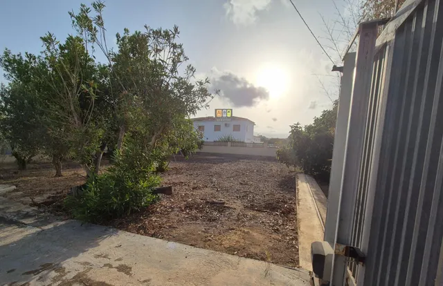 CASA EN EL CAMPO CERCA DEL PUEBLO — 6