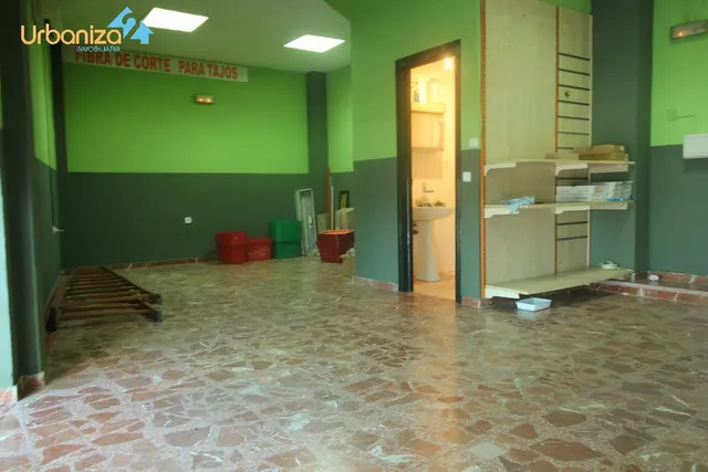 MAGNIFICO LOCAL EN SAN ROQUE-PARDALERAS — 17