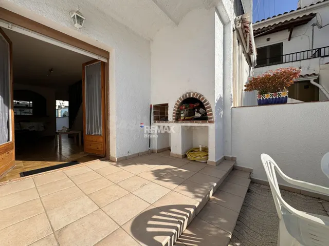 Empuriabrava – Sector Flamicell | Encantadora casa adosada c - foto 2