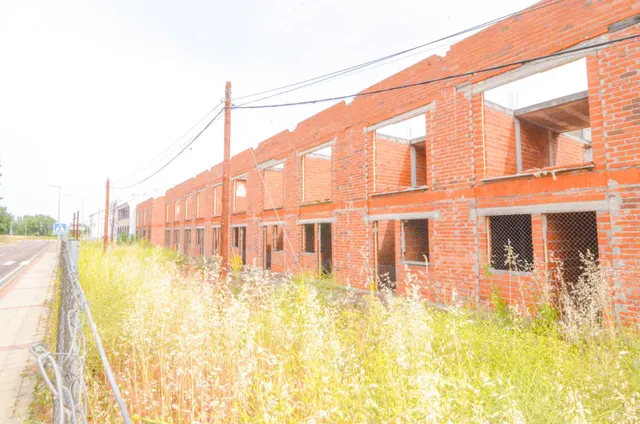 Urbis te ofrece un edificio en construcción en venta en Ciudad Rodrigo, Salamanca. — 4