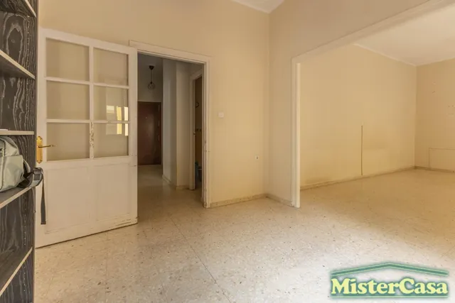 Piso Amplio en Pleno Barrio de Santiago 3 dormitorios y 2 baños — 23