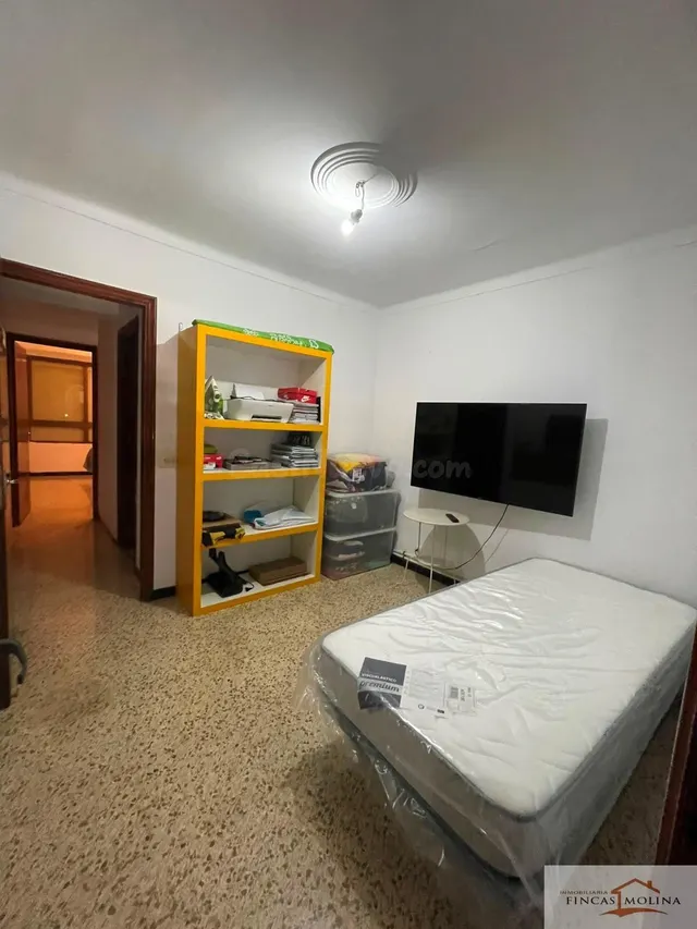 Piso en venta en Coll d´en Rabassa. zona colegios. Palma de  - foto 3