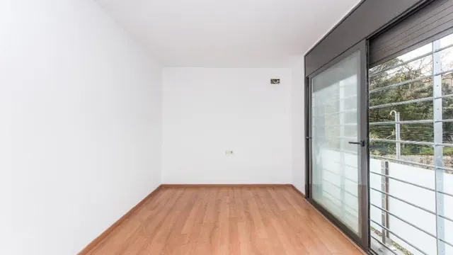 CASA EN VENTA OKUPADA EN SANT PERE DE VILAMAJOR — 11