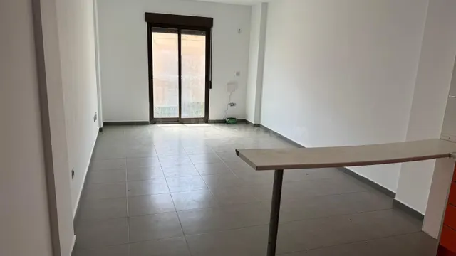 Oportunidad de Inversión en el Centro de Orihuela - foto 2