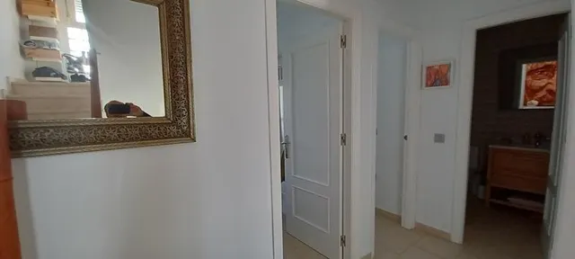 Amplio adosado totalmente reformado con Apartamento independiente. — 7