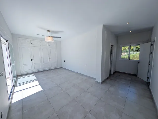Chalet 5 habitaciones 583m² en venta - Marbella — 46