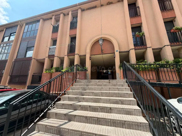 INMOBILIARIA ARBETETA VENTA PISO DE TRES DORMITORIOS EN BRIH - foto 2