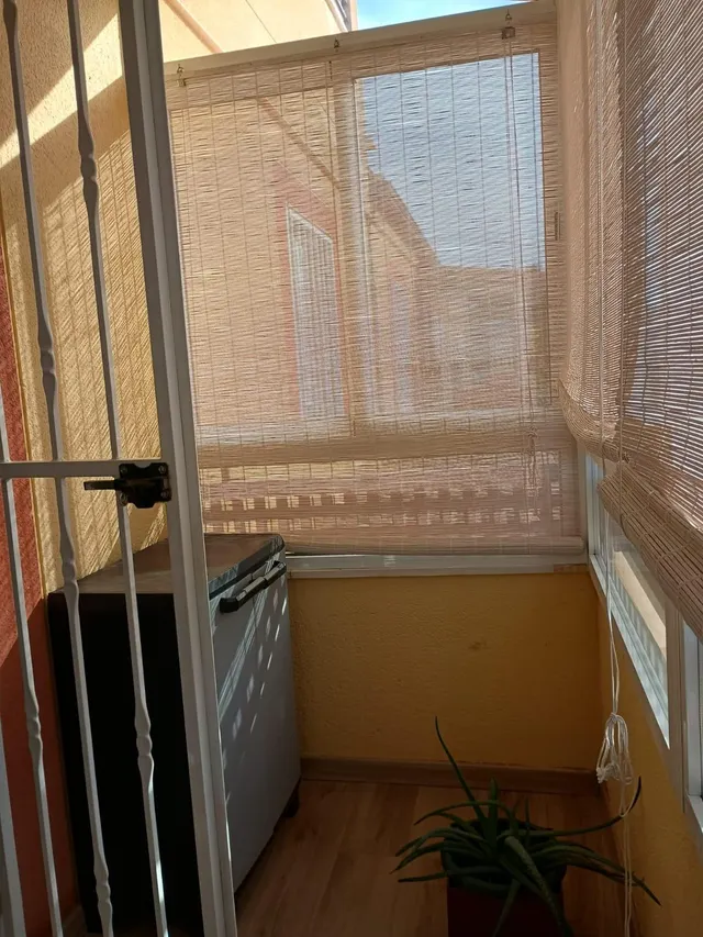 SE VENDE ADOSADO CON PISCINA EN LA GINETA. — 20