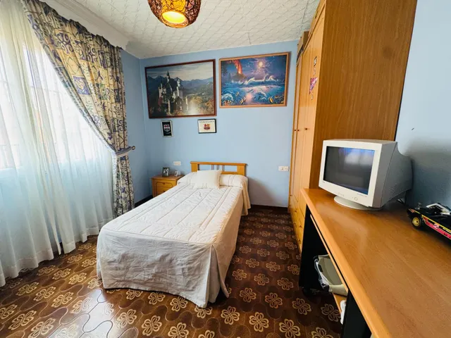 Magnífica casa en venta en Avenida Granada, Pulianas — 32