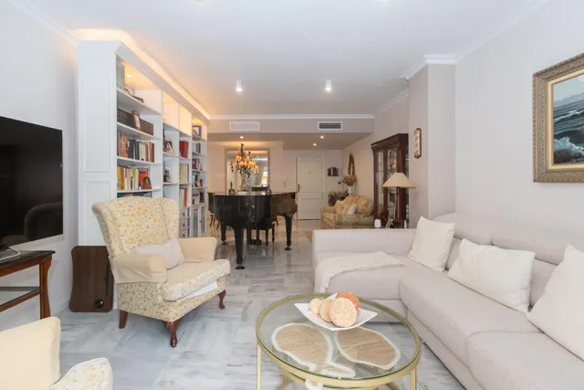 Piso reformado Perchel Sur — 10