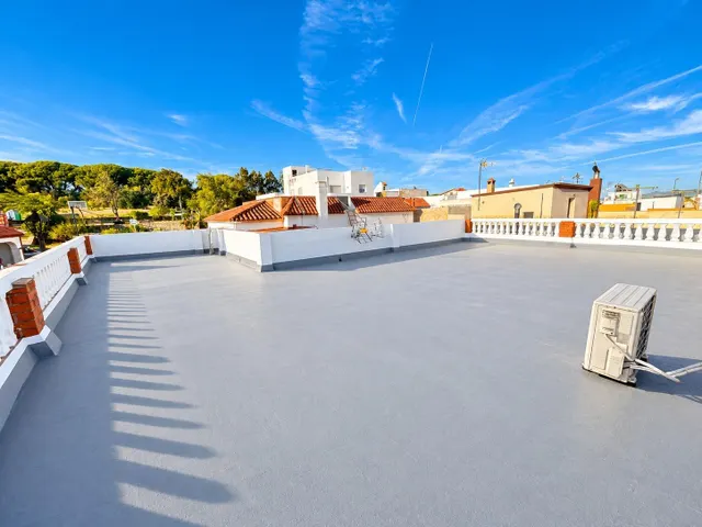 Casa de una sola planta con patio y azotea en Calle San Miguel – Alcalá de los Gazules — 14