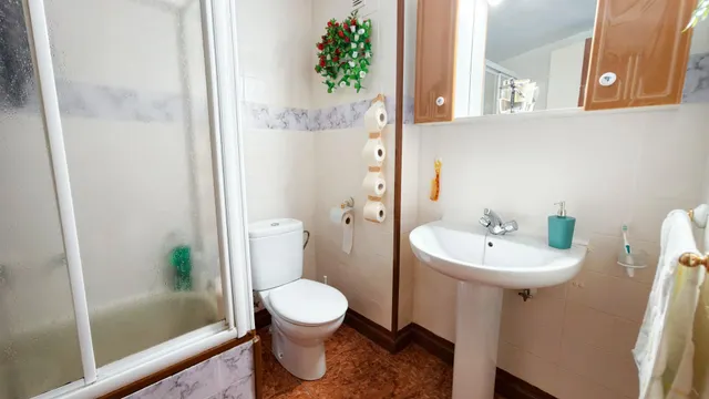 ¡¡ GRAN OPORTUNIDAD EN MEDINA AZAHARA !! PISO EXTERIOR DE TRES DORMITORIOS, 95 M2 Y ASCENSOR — 11