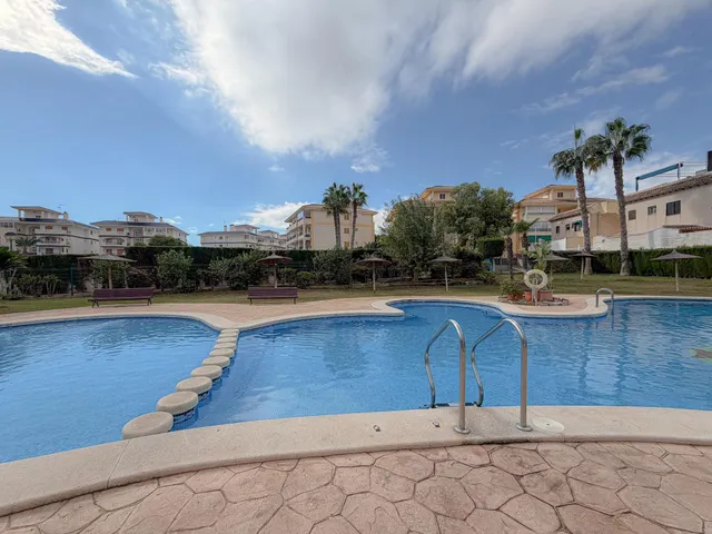 Parquemar! Exclusivo y Único, apartamento tipo bungalow con Colosal Terraza privada en urbanización privilegiada con preciosa piscina comunitaria (400 mts playa) — 5