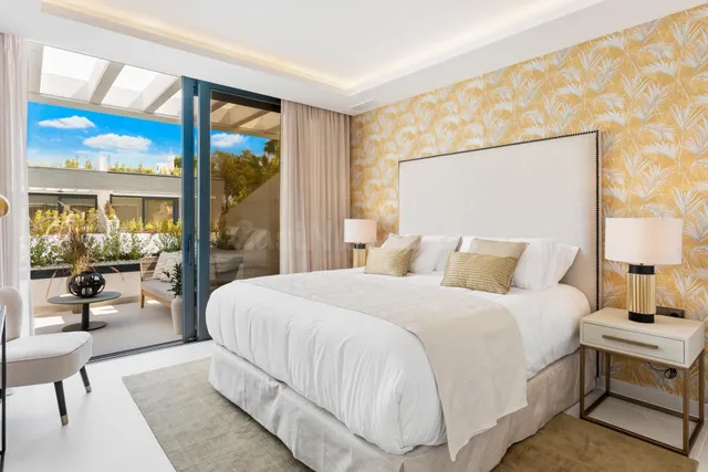 Casa adosada de 5 dormitorios y 4 baños a minutos de la play - foto 5