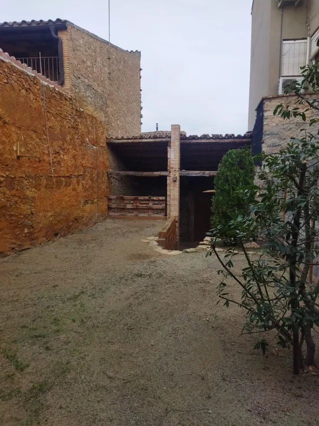 Solar urbano vallado con luz, agua y alcantarillado por 250 Eur — 5