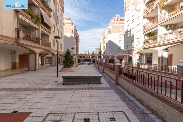 Moderno estudio tipo loft en urbanización villa pineda - zona villarejo — 25