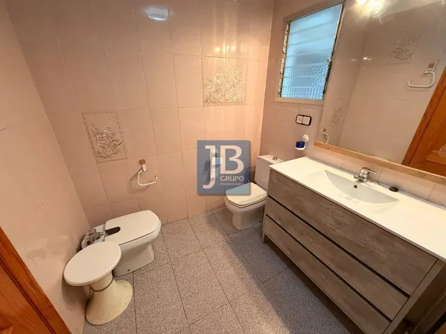 Piso 3 habitaciones 80m² en venta - LA REINA — 11