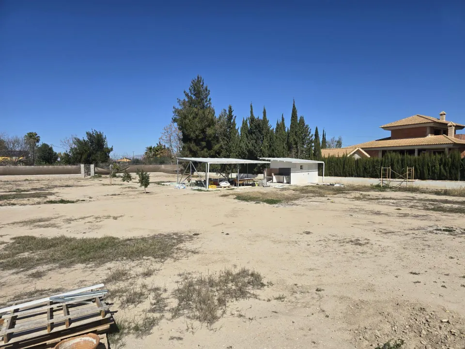 Terreno no urbano en Alguazas, con una superficie de 2500 metros cuadrados