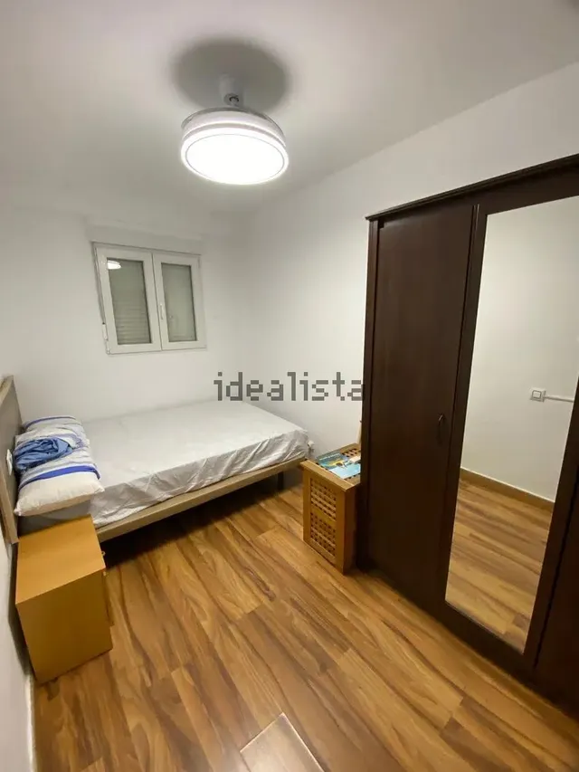 Alquiler de piso en Calle Vecina Concha Ruiz, 30 — 16