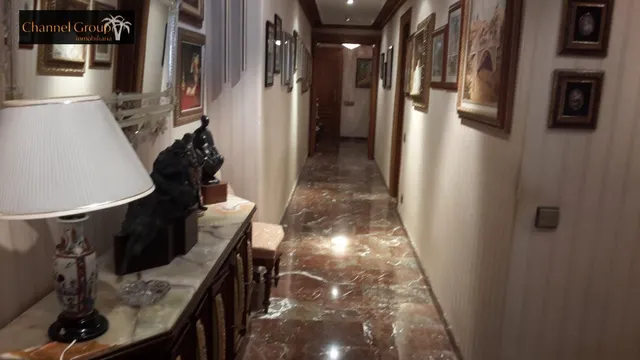 SE VENDE CASA SEÑORIAL UBICADA EN PLENO CENTRO CON EXCELENTES VISTAS — 11