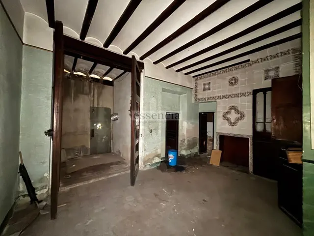 Casa en Almoines a reformar a su gusto en parcela de 242 m2 , en chaflán con patio. — 22