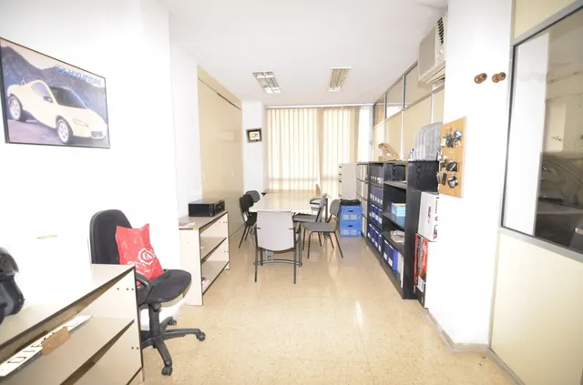 Urbis te ofrece estupendo local comercial en alquiler en zon - foto 3