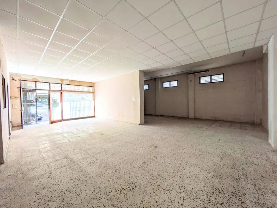 DIAFANO LOCAL EN VENTA EN AMPOSTA