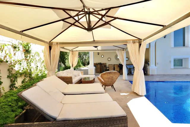 Chalet 4 habitaciones 450m² en venta - Marbella — 47