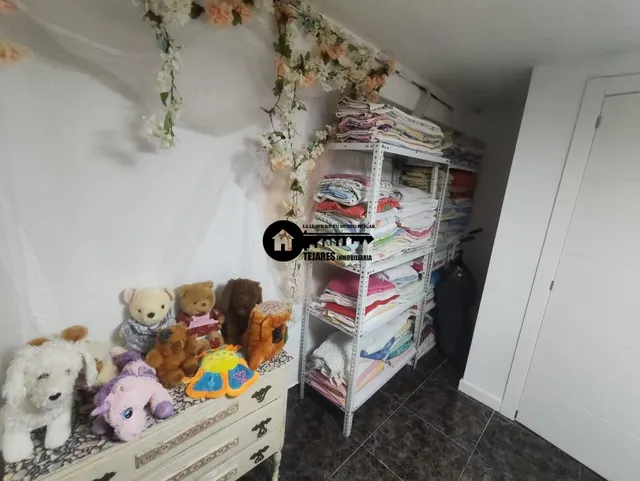 Inmobiliaria tejares vende local reacondicionado como vivienda en zona hospital — 13