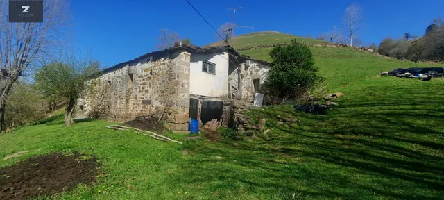 CONJUNTO DE 2 CABAÑAS EN PISUEÑA PARA REFORMAR. - foto 3