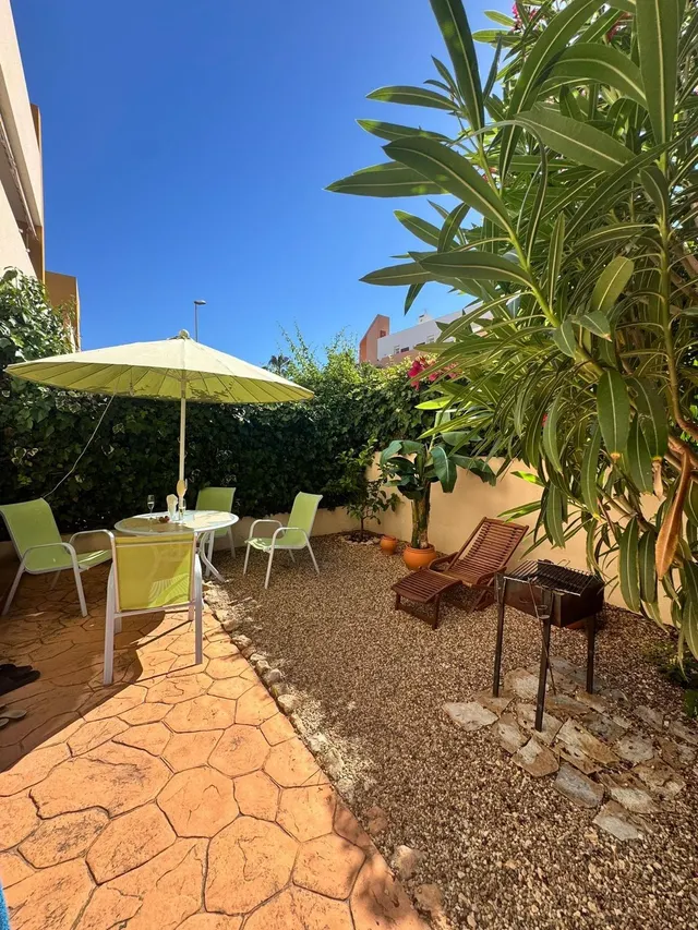 Precioso apartamento en planta baja con jardín privado, terraza y piscina en Orihuela Costa — 12