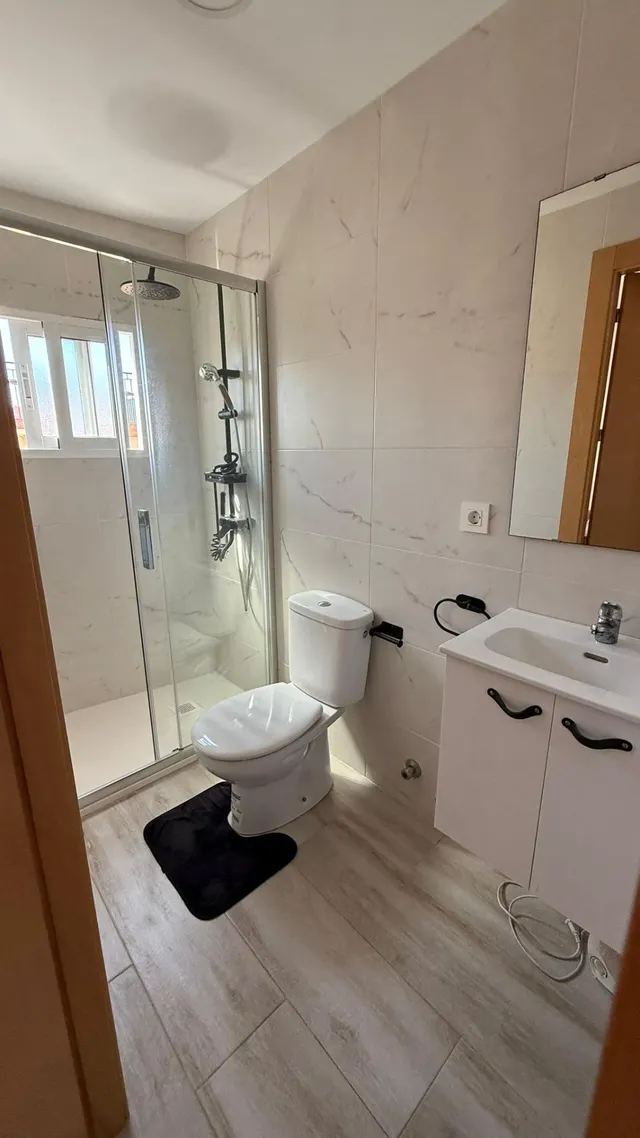 Casa con 8 habitaciones cerca de UCAM — 14