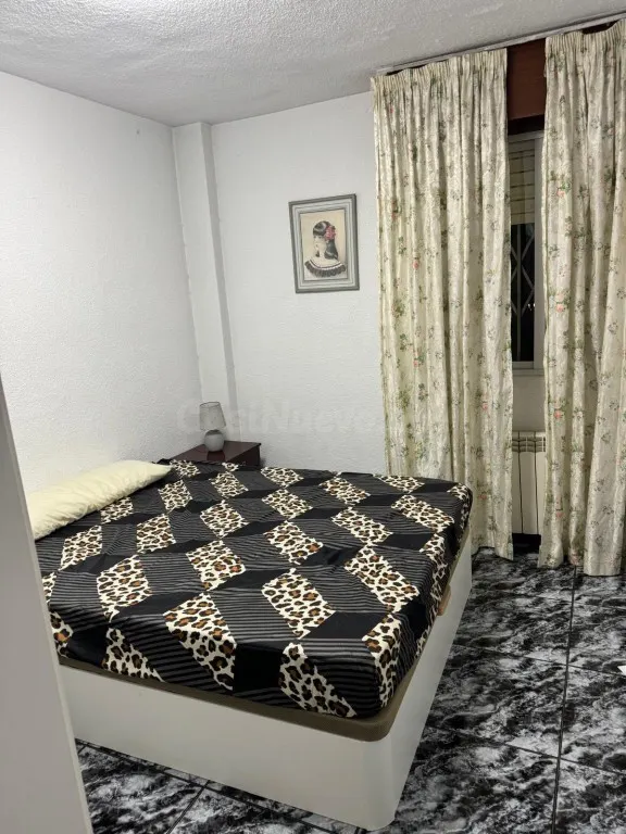 Piso en Venta en Madrid Madrid ENTREVíAS — 12