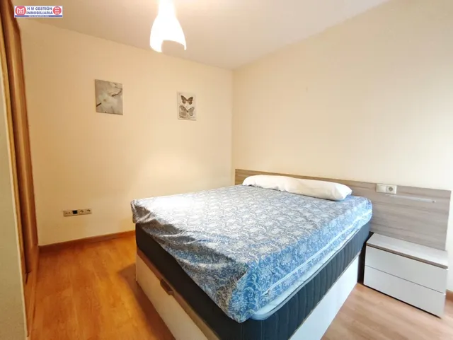 Piso Amplio y Luminoso en Rondilla C.V. de dos dormitorios, dos baños, PG y trastero — 6