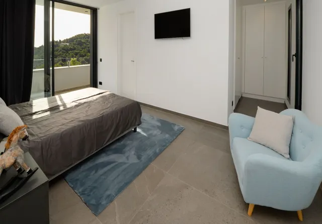 Villa 3 habitaciones 374m² en venta - Sol de Este - Puerta Fenicia — 28