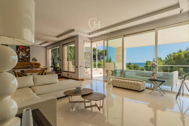 VILLA MASCARAT · VISTAS AL MAR Y PRIVACIDAD JUNTO AL MEDITERRÁNEO EN ALTEA — 10