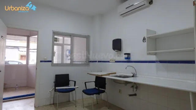 Local acondicionado para cualquier tipo de negocio en María  - foto 2