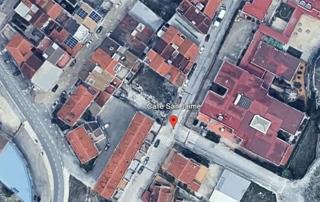 SOLAR URBANO CON DOS PARCELAS EDIFICABLES EN EL CENTRO DE EN - foto 2