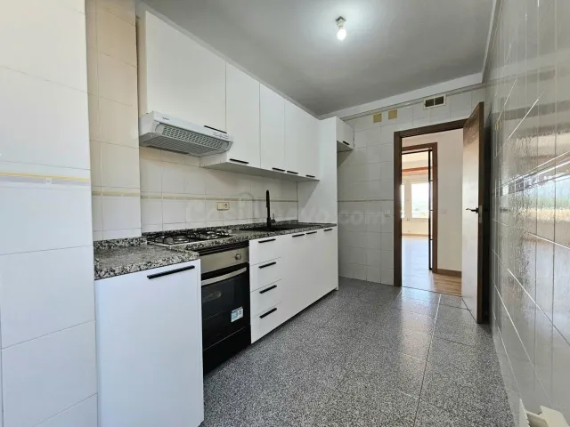 Amplio piso en venta en Manresa — 5