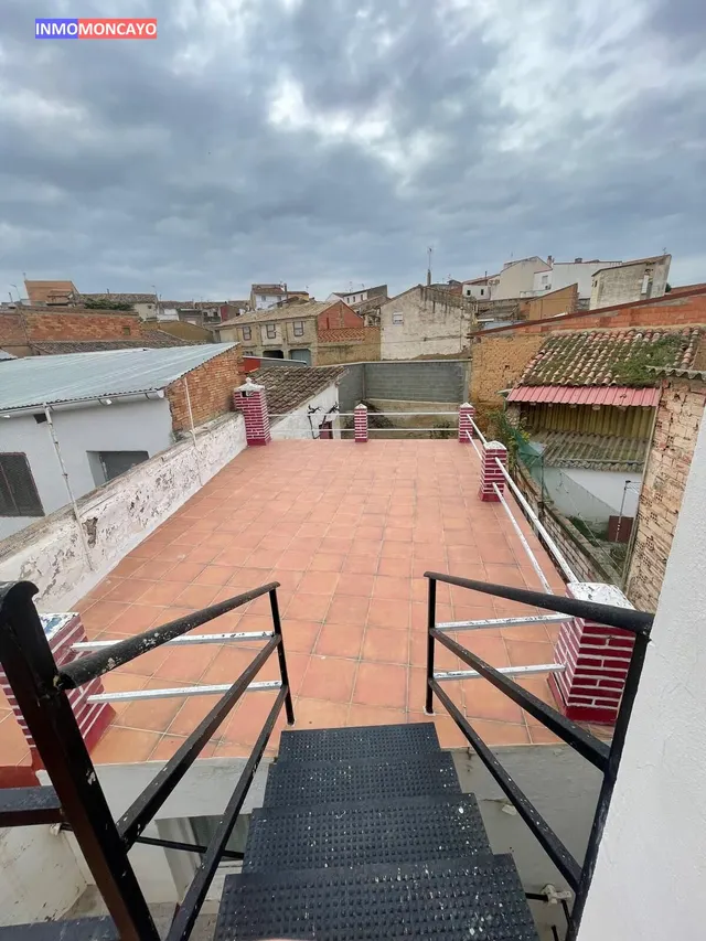 SE VENDE ESTUPENDO PISO EN NOVALLAS (ZARAGOZA) — 16